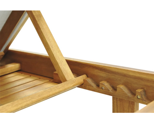 Detailansicht Holzliege mit verstellbarer Rückenlehne