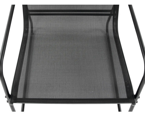 Detailansicht eines Gartenstuhls mit Textilbespannung