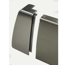 Zwei Aluminiumprofile für den Kantenschutz