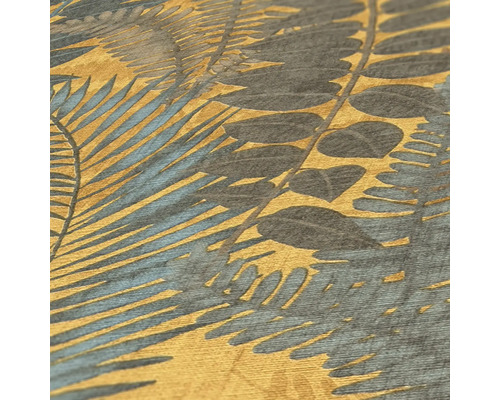 Nahaufnahme einer goldfarbenen Tapete mit Blattmuster