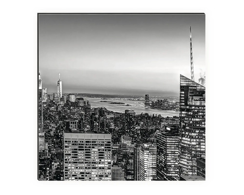 Schwarzweiß-Fotografie einer New Yorker Skyline