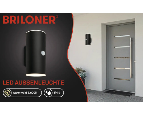 LED Außenleuchte mit Bewegungsmelder an einer Hauswand montiert