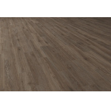Verlegter Bodenbelag mit Holzoptik