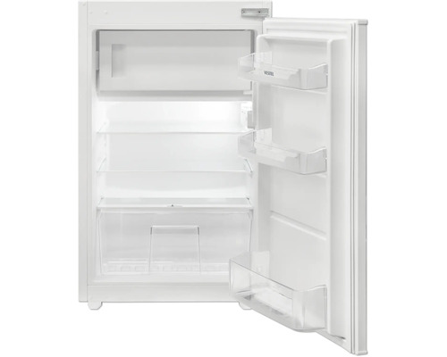 Geöffneter, kleiner Kühlschrank mit Regalen