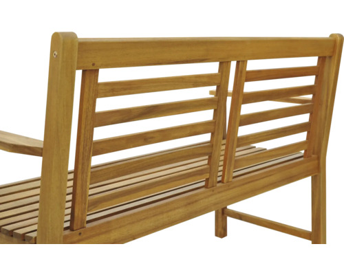 Gartensitzbank aus Holz mit Lattenstruktur