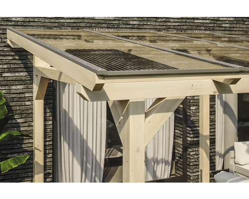 Detailansicht eines Holzpavillons mit transparentem Dach
