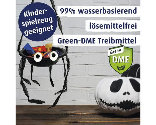 Dekorative Szene mit Spinne, Süßigkeiten, Kürbis und den Hinweisen: Kinderspielzeug geeignet, 99 Prozent wasserbasierend, lösemittelfrei und Green-DME Treibmittel.