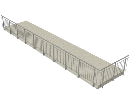 Balkongeländer aus Metall auf einer Terrasse