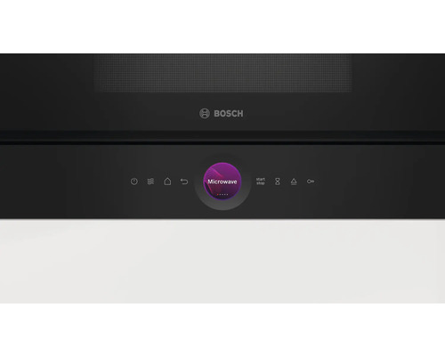 Bosch Logo auf einer schwarzen Mikrowelle mit Bedienelementen