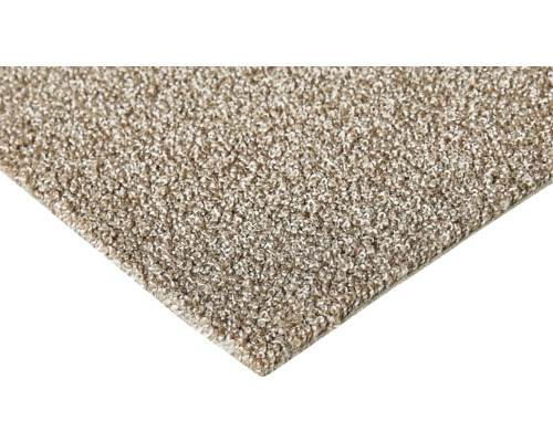 Nahaufnahme eines beigefarbenen Teppichs