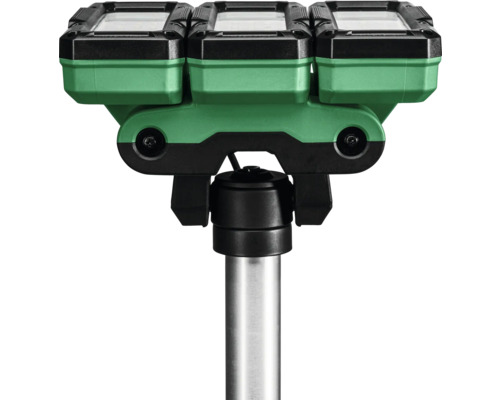 Dreifach-Baustrahler auf Stativ für den Einsatz auf Baustellen