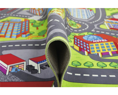 Spielteppich mit Straßenmotiv und Stadtbild