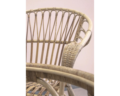 Detailansicht eines Korbsessels