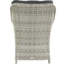 Rückansicht eines Rattansessels mit Sitzkissen