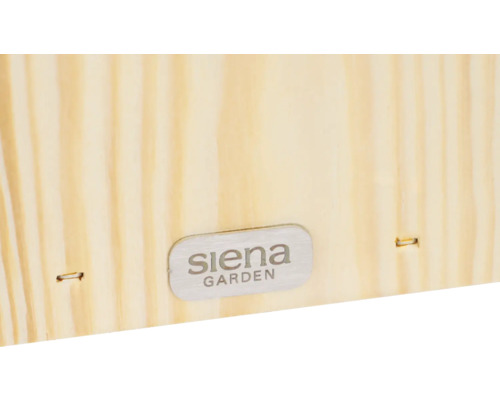 Detailansicht einer Holzkiste mit dem Siena Garden Logo