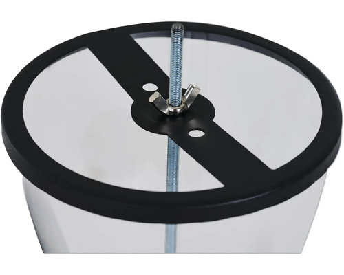 Detailaufnahme eines Windspiel-Deckels mit Schraube