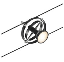 Schwarzer Seilstrahler an zwei schwarzen Seilen befestigt