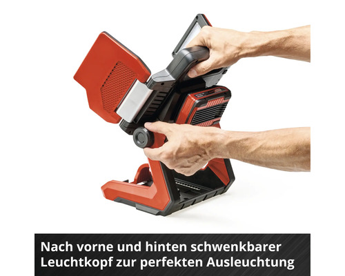 Akkustrahler mit schwenkbarem Leuchtenkopf zur Ausleuchtung