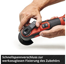 Detailaufnahme eines Multifunktionswerkzeugs mit Schnellspannverschluss zur werkzeuglosen Fixierung von Zubehör.