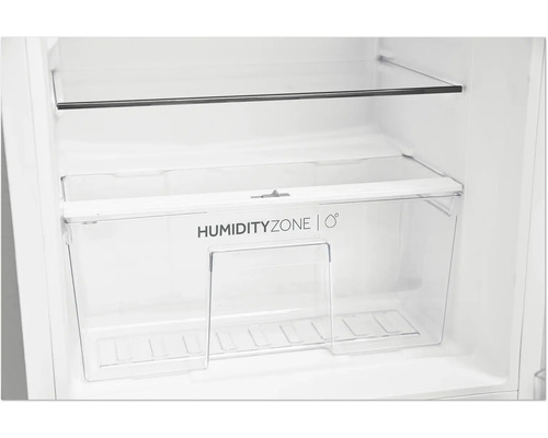 Innenraum eines Kühlschranks mit transparenter Feuchtigkeitszone