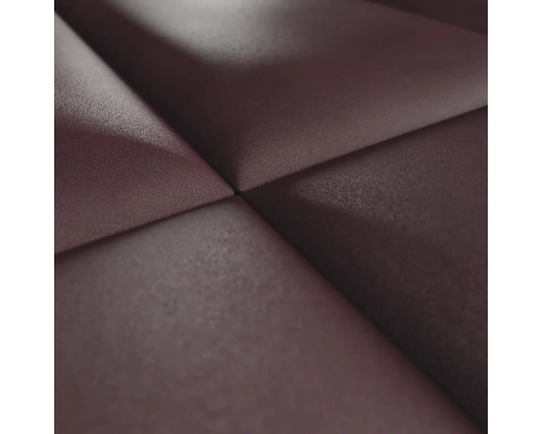 Nahaufnahme einer Wandverkleidung mit dreidimensionaler Textur