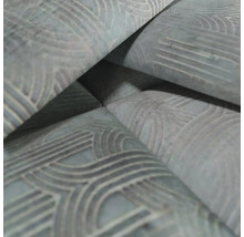 Stapel Tapetenrollen mit Muster