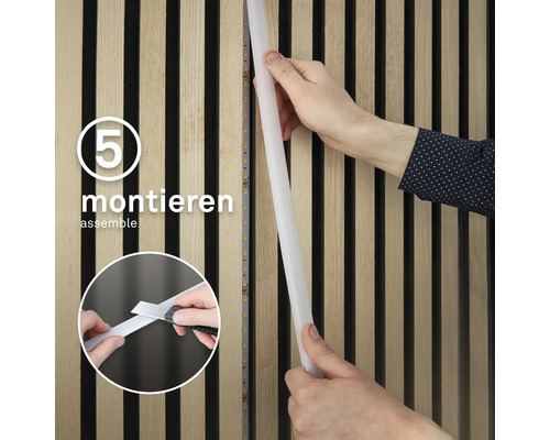 Anbringen einer LED Leiste an einer Holzpaneelwand. Schritt 5: Montage.