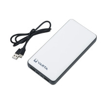 Varta Powerbank mit USB-Kabel