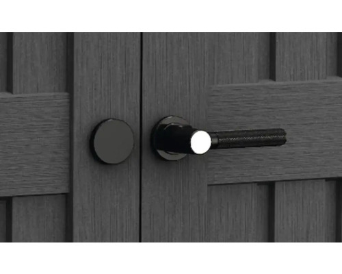 Türbeschlag mit Drückergarnitur an Holztür