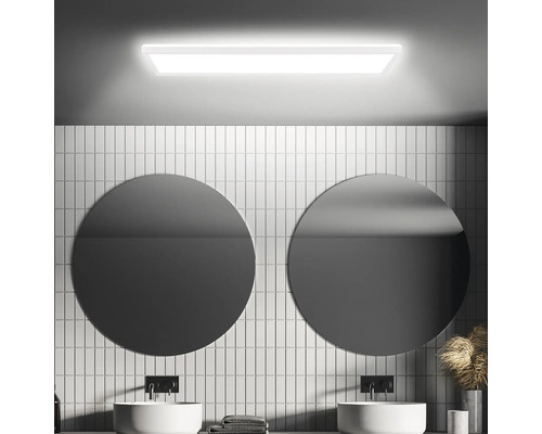 LED Sensor Panel IP44 22W 3000 lm 4000 K 20x58 cm Slim weiß + Backlight Effect Modernes Badezimmer mit rechteckiger Deckenleuchte, zwei runden Spiegeln und Aufsatzwaschbecken.