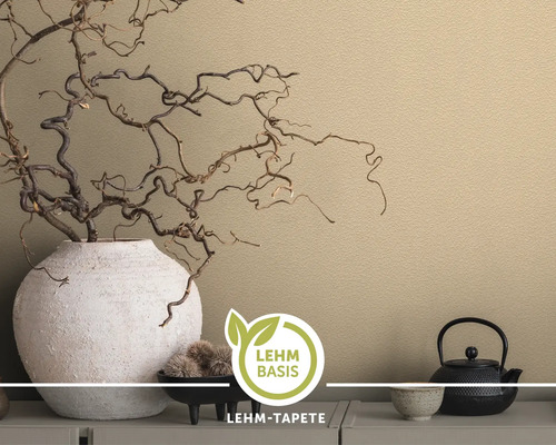 Wohnraumgestaltung mit Lehmbasis Tapete und Dekoration