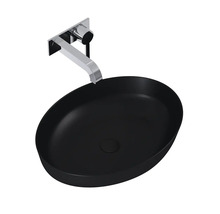 Schwarzes Aufsatzwaschbecken mit Wandarmatur