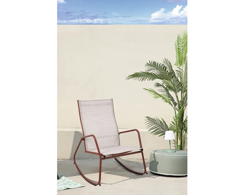 Schaukelstuhl mit Metallrahmen und Textilbespannung für den Außenbereich
