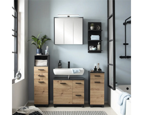 Modernes Badezimmer mit Waschtisch, Spiegelschrank, Hochschrank und Wandregal