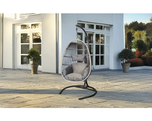 Hängesessel aus Rattan mit Stahlrahmen für den Außenbereich