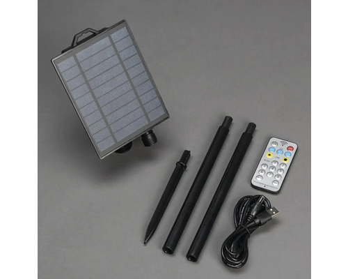 Solarpanel, Erdspieß, Verlängerungsstangen und Fernbedienung für eine Solarleuchte