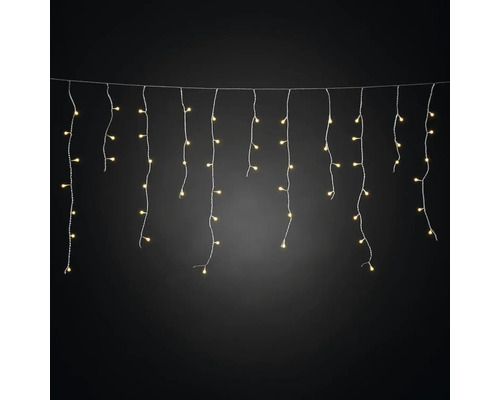 Lichterkette mit herabhängenden Strängen und warmweißen Lichtern