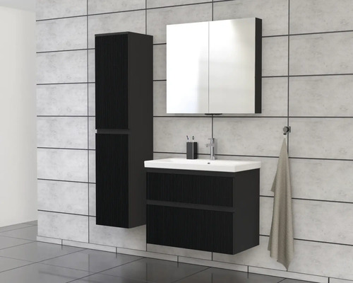 Badezimmereinrichtung mit Waschbeckenunterschrank, Spiegelschrank und Hochschrank