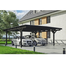 Doppelcarport aus Holz mit zwei geparkten Autos vor einem Haus