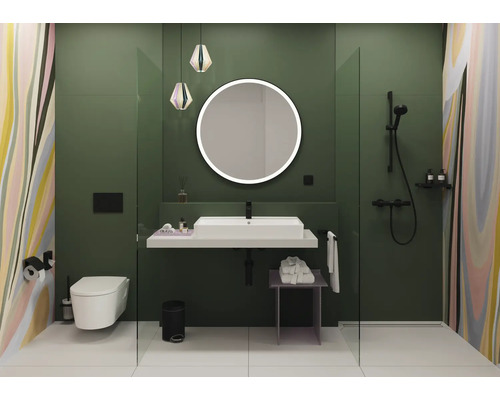 Modernes Badezimmer mit Dusche, Waschtisch, Spiegel und Toilette