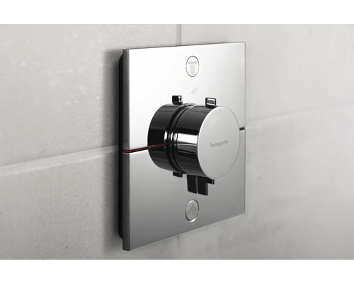Hansgrohe Thermostatarmatur zur Wandmontage im Badezimmer