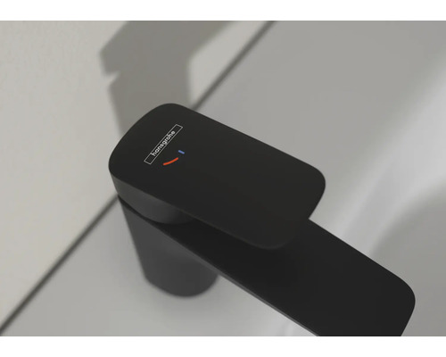 Schwarzer Waschtischmischer mit Hansgrohe Logo