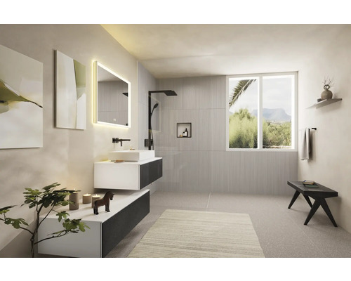 Modernes Badezimmer mit Waschtisch, Spiegel, Dusche und Fenster