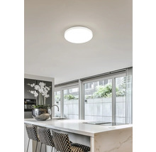 Runde Deckenleuchte in einer modernen Küche