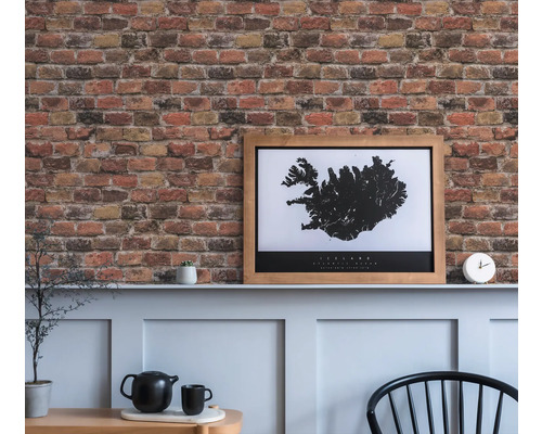 Dekoratives Mauerwerk mit Iceland-Kunstdruck an der Wand