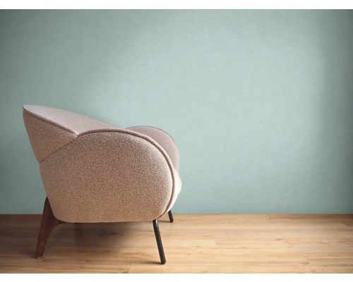 Sessel mit Polsterbezug und Holzbeinen