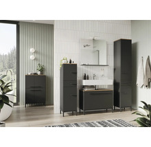 Modernes Badezimmer mit Waschbecken, Spiegel, Spiegelschrank und Hochschränken