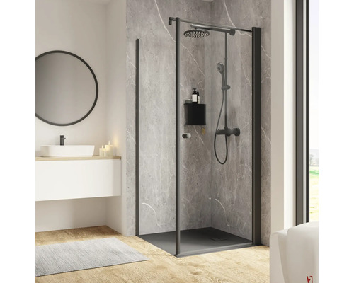 Duschtür mit Seitenwand mit Drehtür SCHULTE Garant 2.0 ExpressPlus 90 x 90 x 200 cm Profil schwarz Klarglas schmutzabweisende Glasbeschichtung Türanschlag rechts Seitenwandanschlag links Duschkabine mit schwarzem Rahmen, Kopfbrause und Handbrause in einem modern eingerichteten Badezimmer