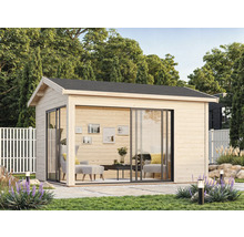 Gartenhaus aus Holz mit Schiebetüren und Flachdach im Garten.