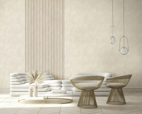 Helles Wohnzimmer mit Sofa, Stühlen, Couchtisch und Pendelleuchten